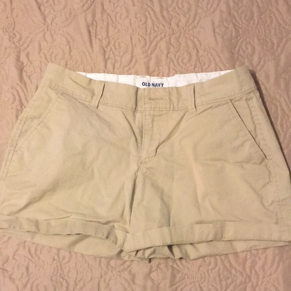 Old Navy tan shorts size 2 reg - Picture 1 of 2